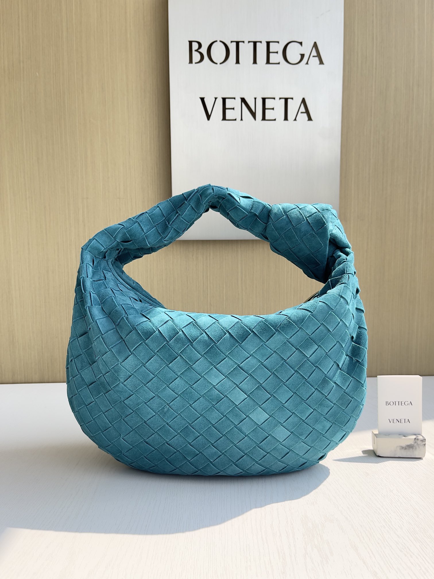 보테가베네타 Bottega Veneta 690225 Jodie 36cm