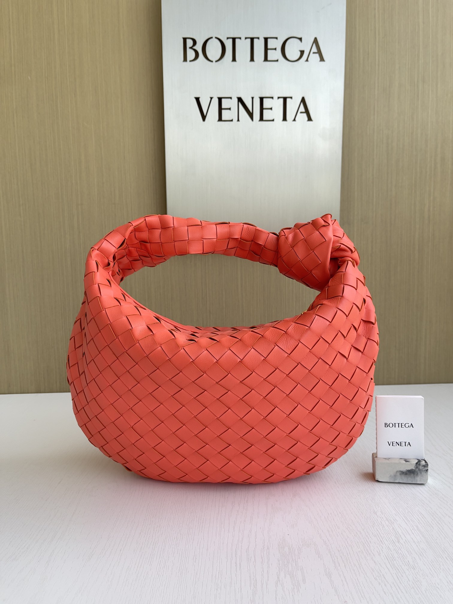 보테가베네타 Bottega Veneta 690225 Jodie 36cm