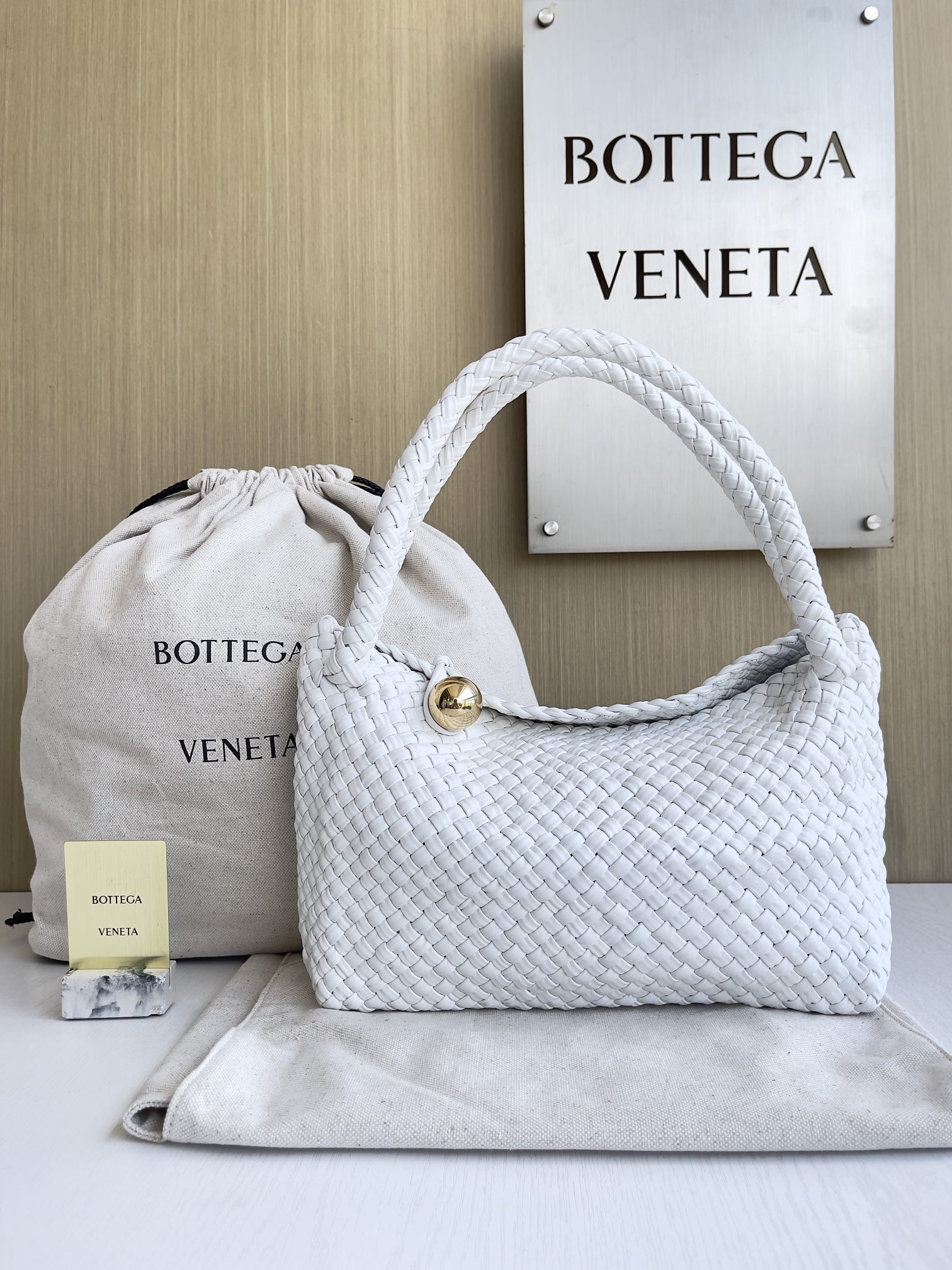 보테가베네타 Bottega Veneta 716974 Tosca 27cm