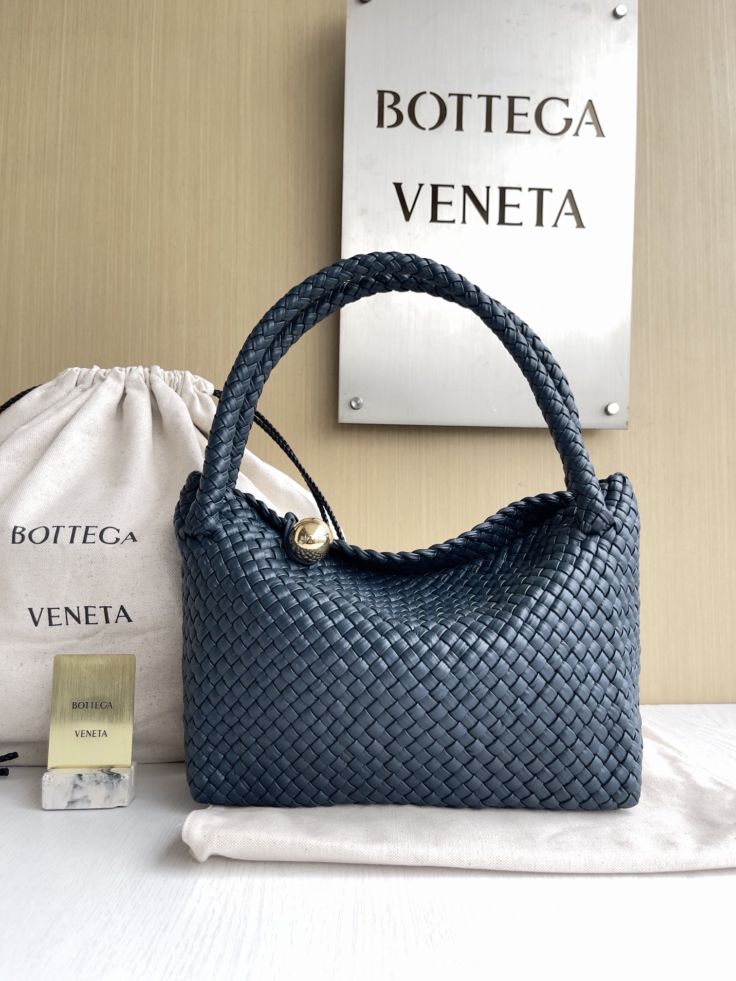 보테가베네타 Bottega Veneta 716974 Tosca 27cm