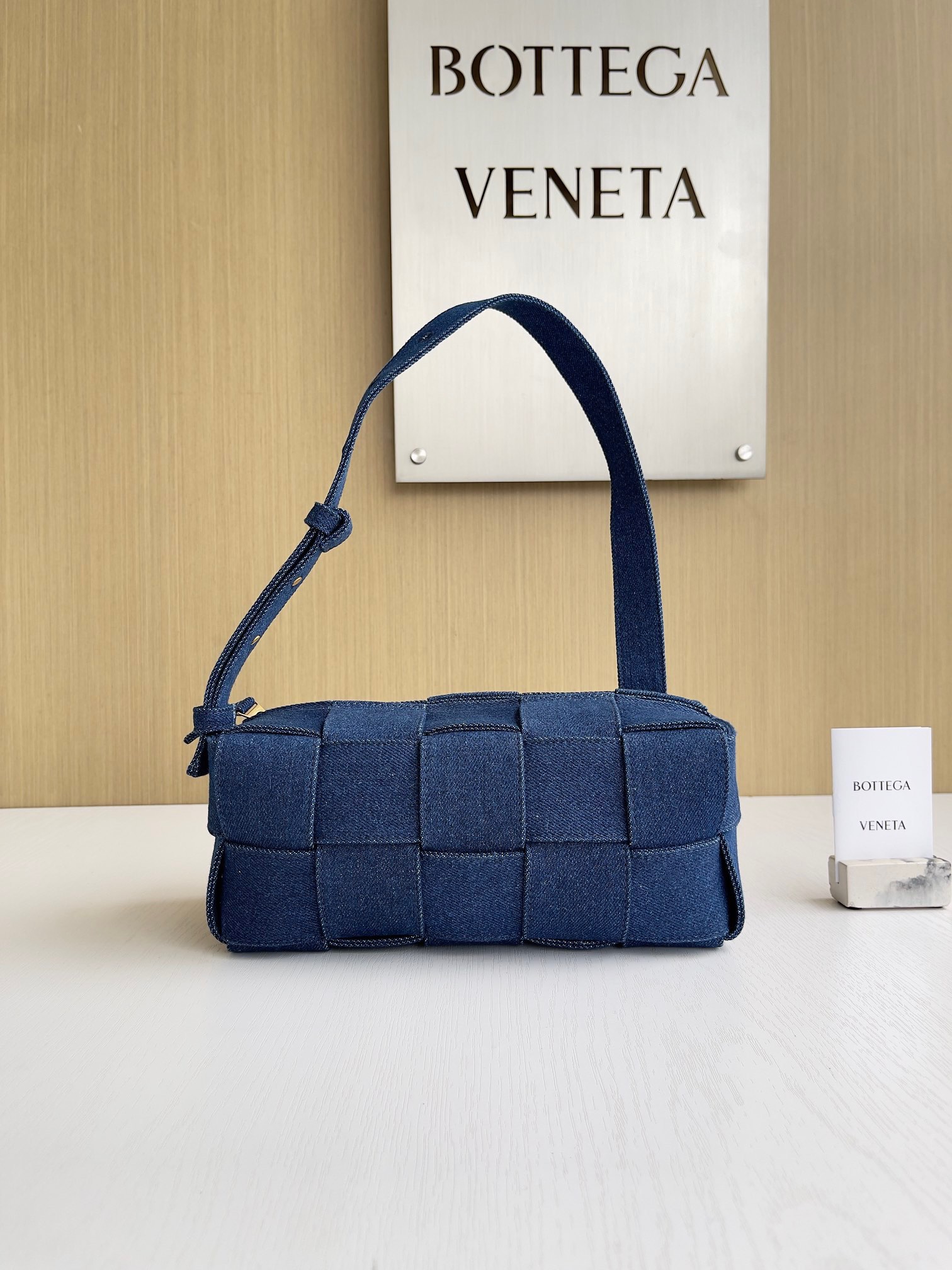 보테가베네타 Bottega Veneta 751427 Cassette 25cm