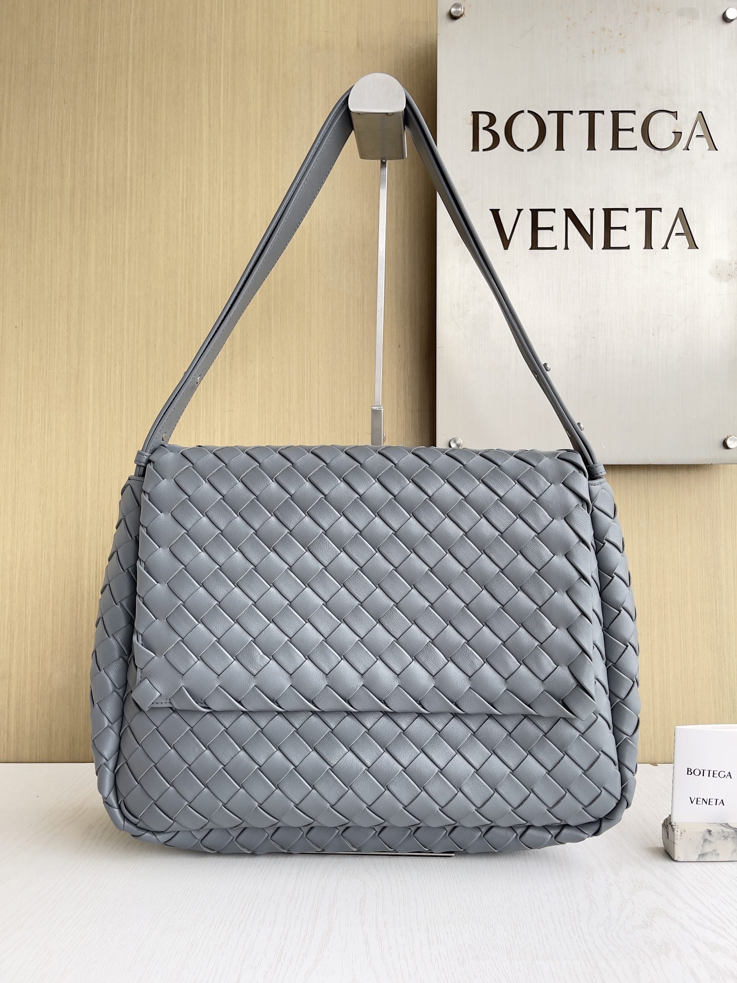 보테가베네타 Bottega Veneta 755769 Cobble Shoulder Bag 36cm