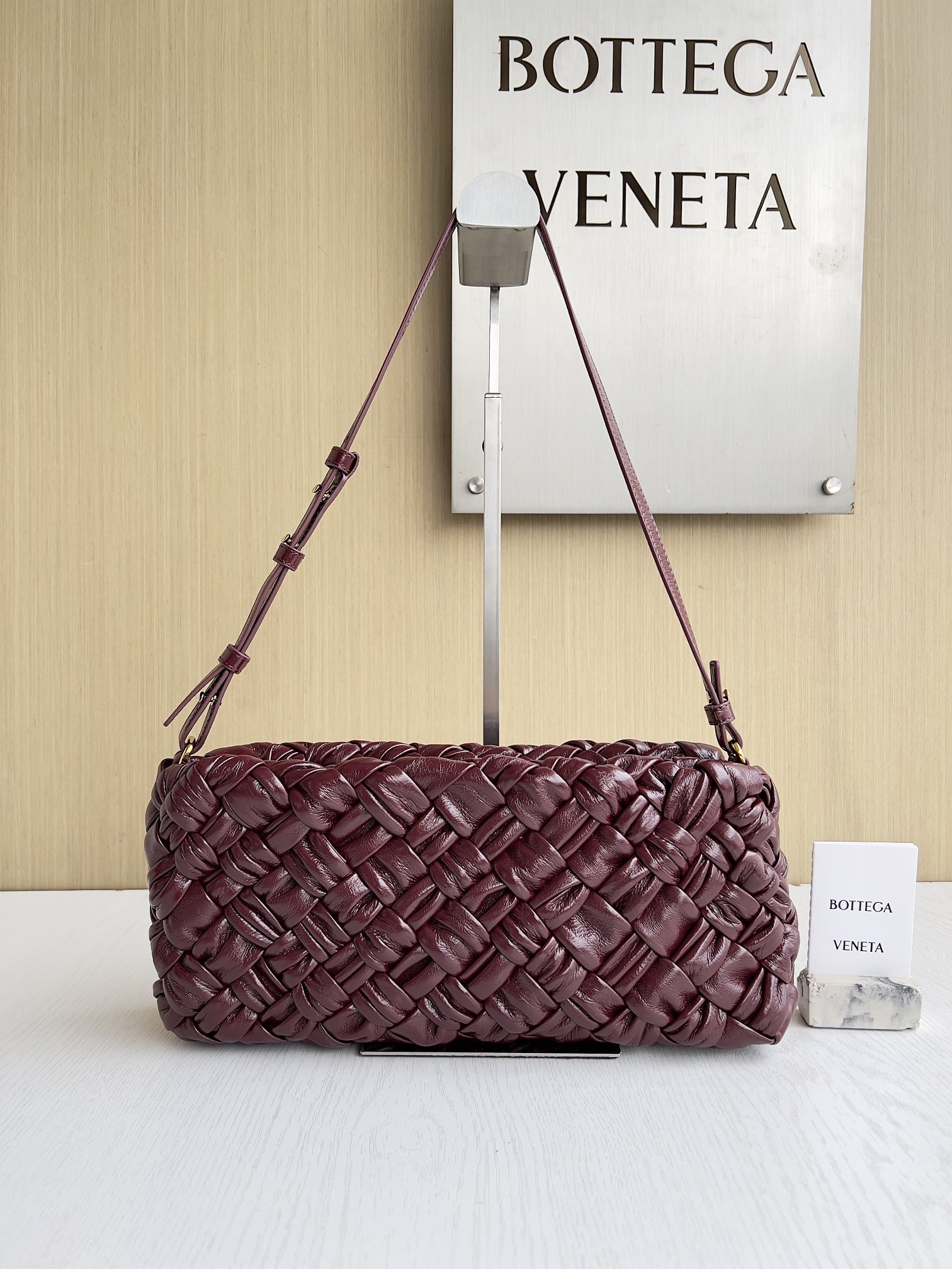 보테가베네타 Bottega Veneta 785780 Kalimero cha-cha 28.5cm