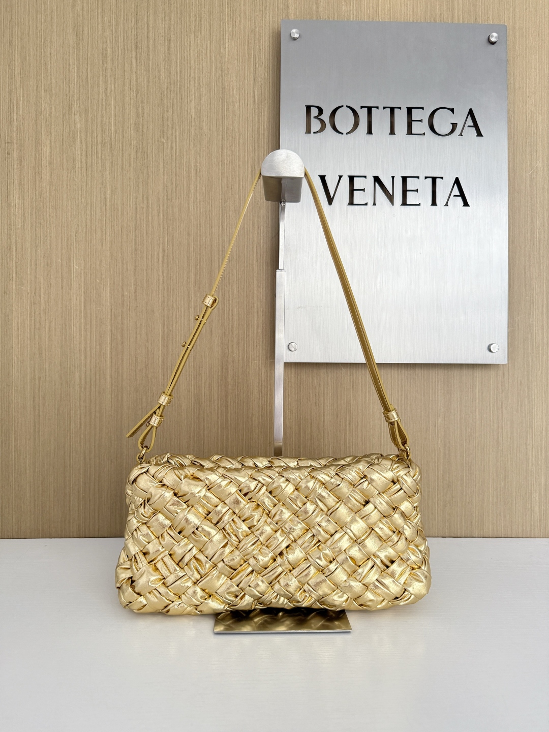 보테가베네타 Bottega Veneta 785780 Kalimero cha-cha 28.5cm