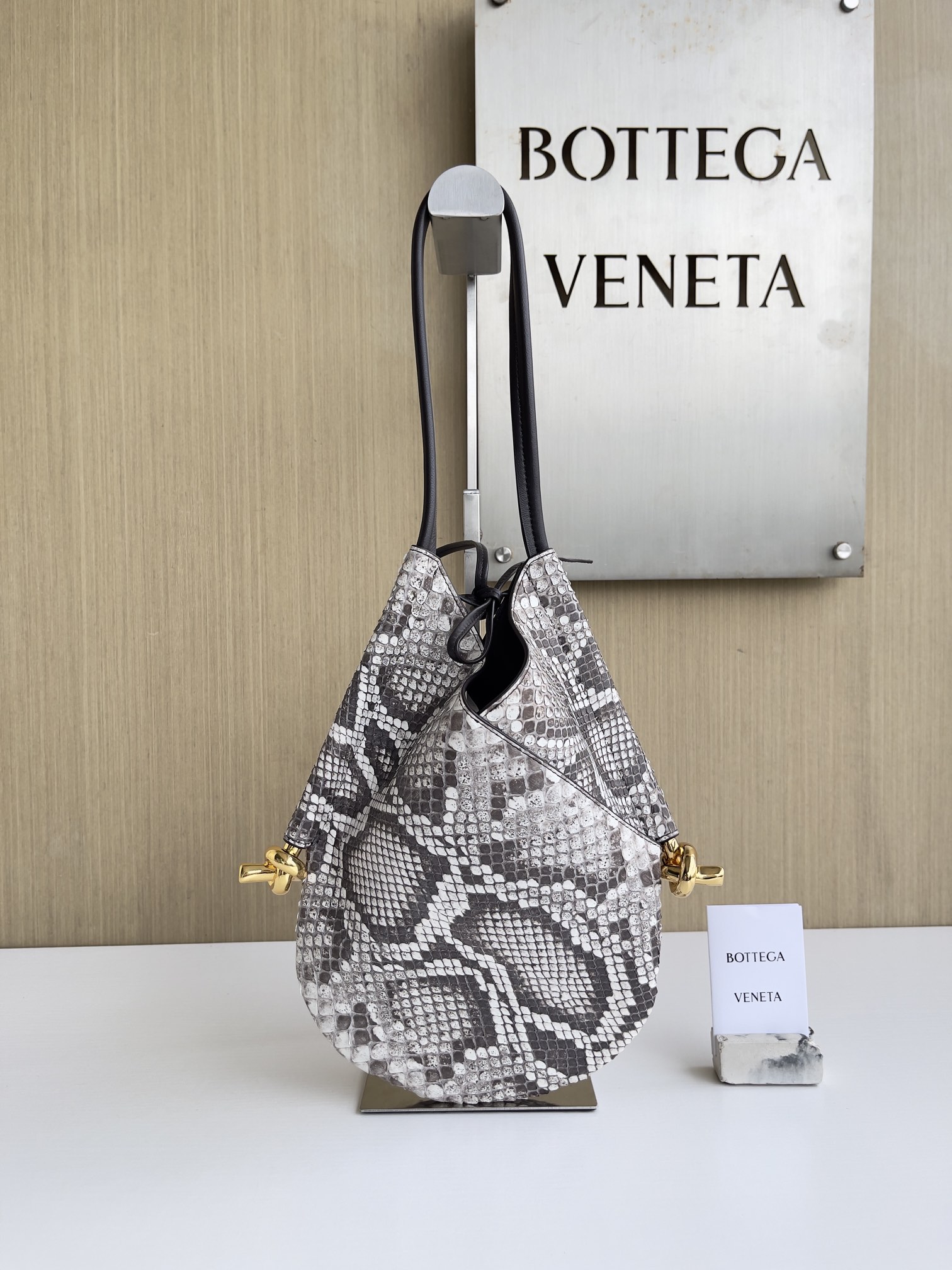 보테가베네타 Bottega Veneta 786405 Solstice 26cm