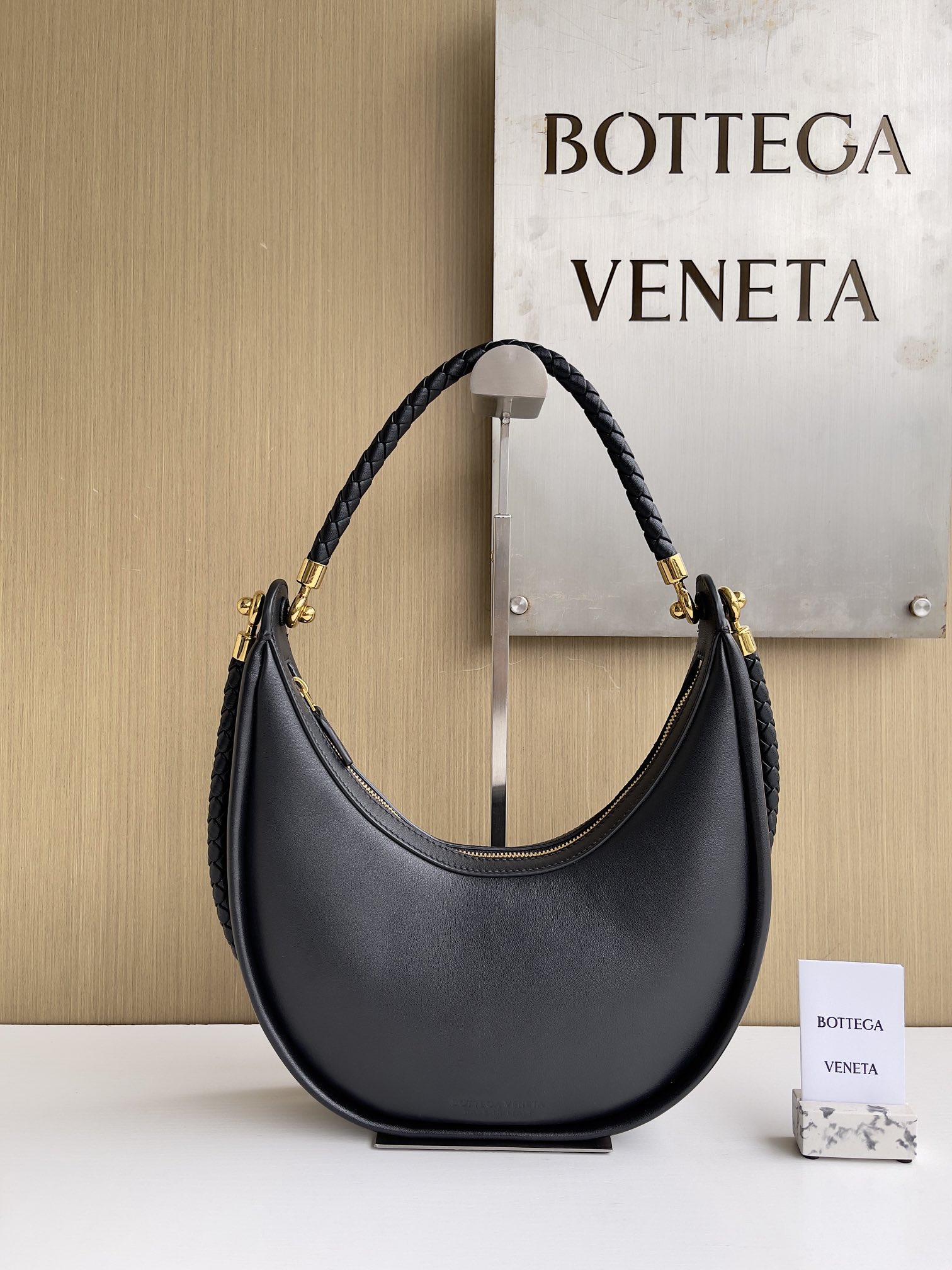 보테가베네타 Bottega Veneta 794902 Hula Hoop  28cm