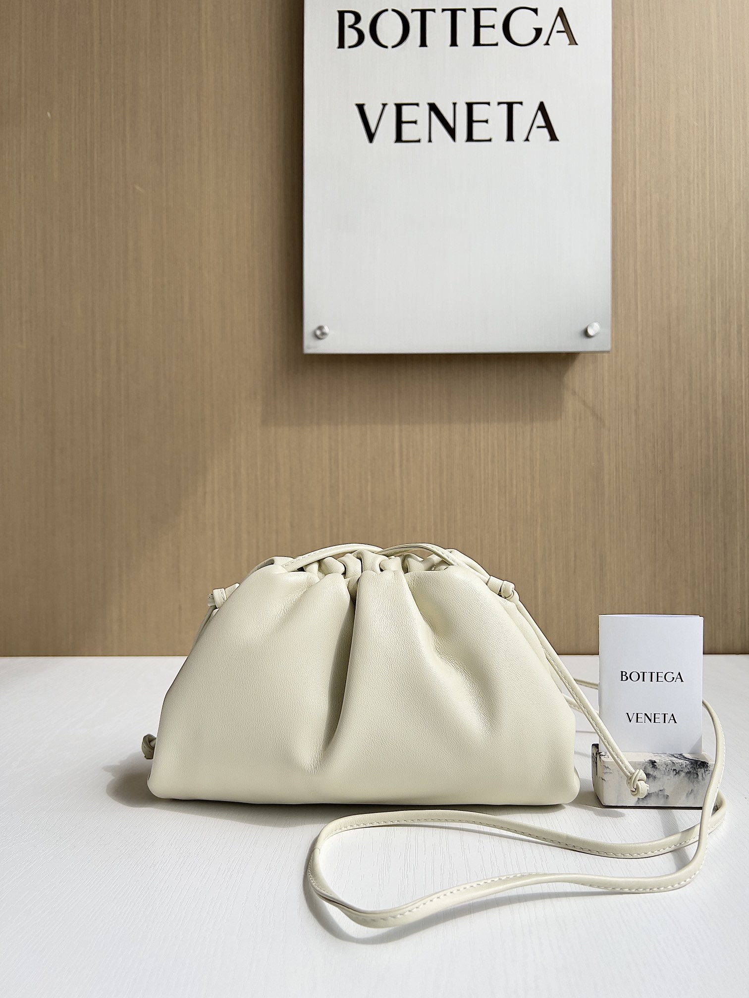 보테가베네타 Bottega Veneta 7003 Pouch 22CM
