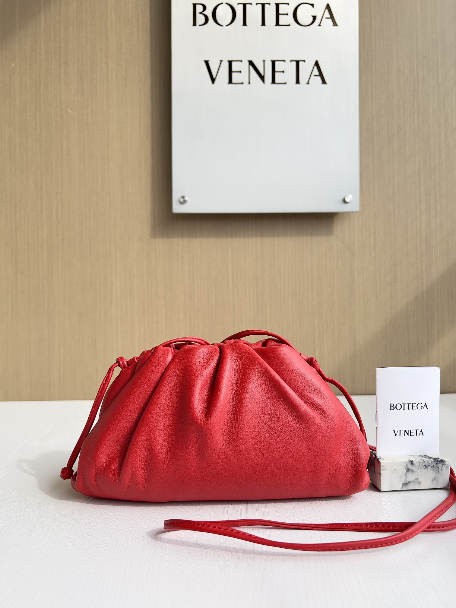 보테가베네타 Bottega Veneta 7003 Pouch 22CM
