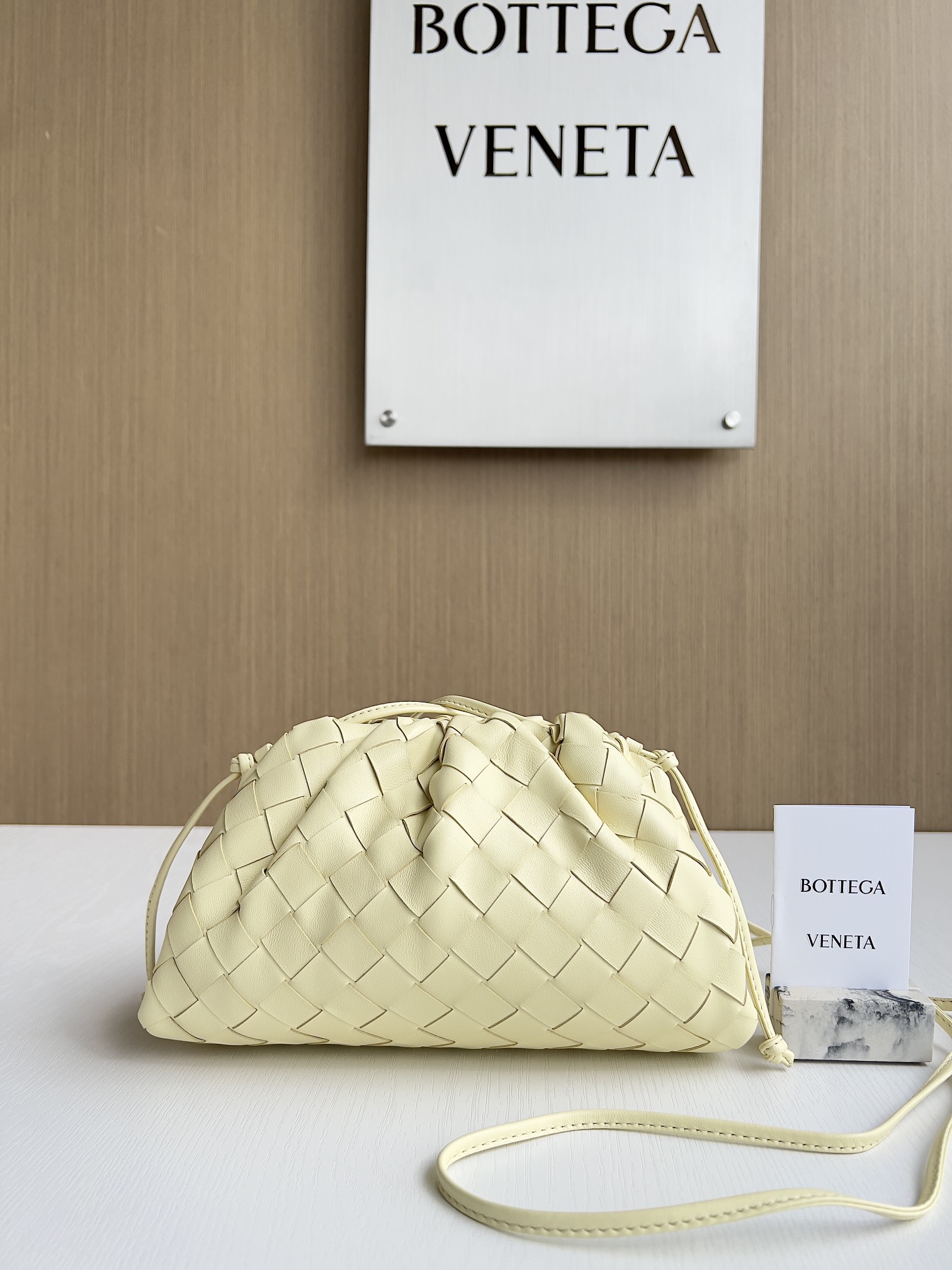 보테가베네타 Bottega Veneta 7003-2 Pouch 22CM