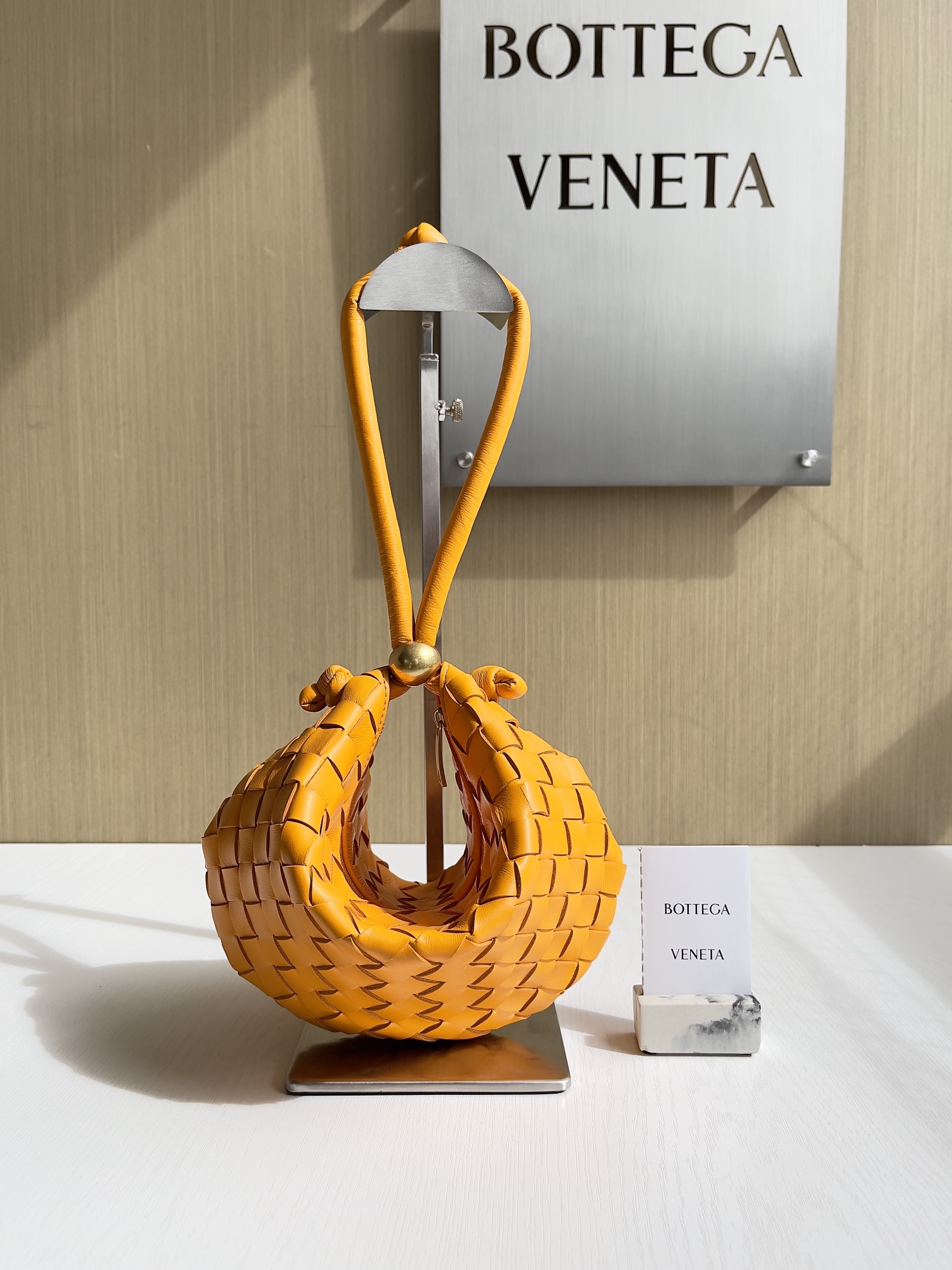 보테가베네타 Bottega Veneta 701023 Turn 토트 백 29CM