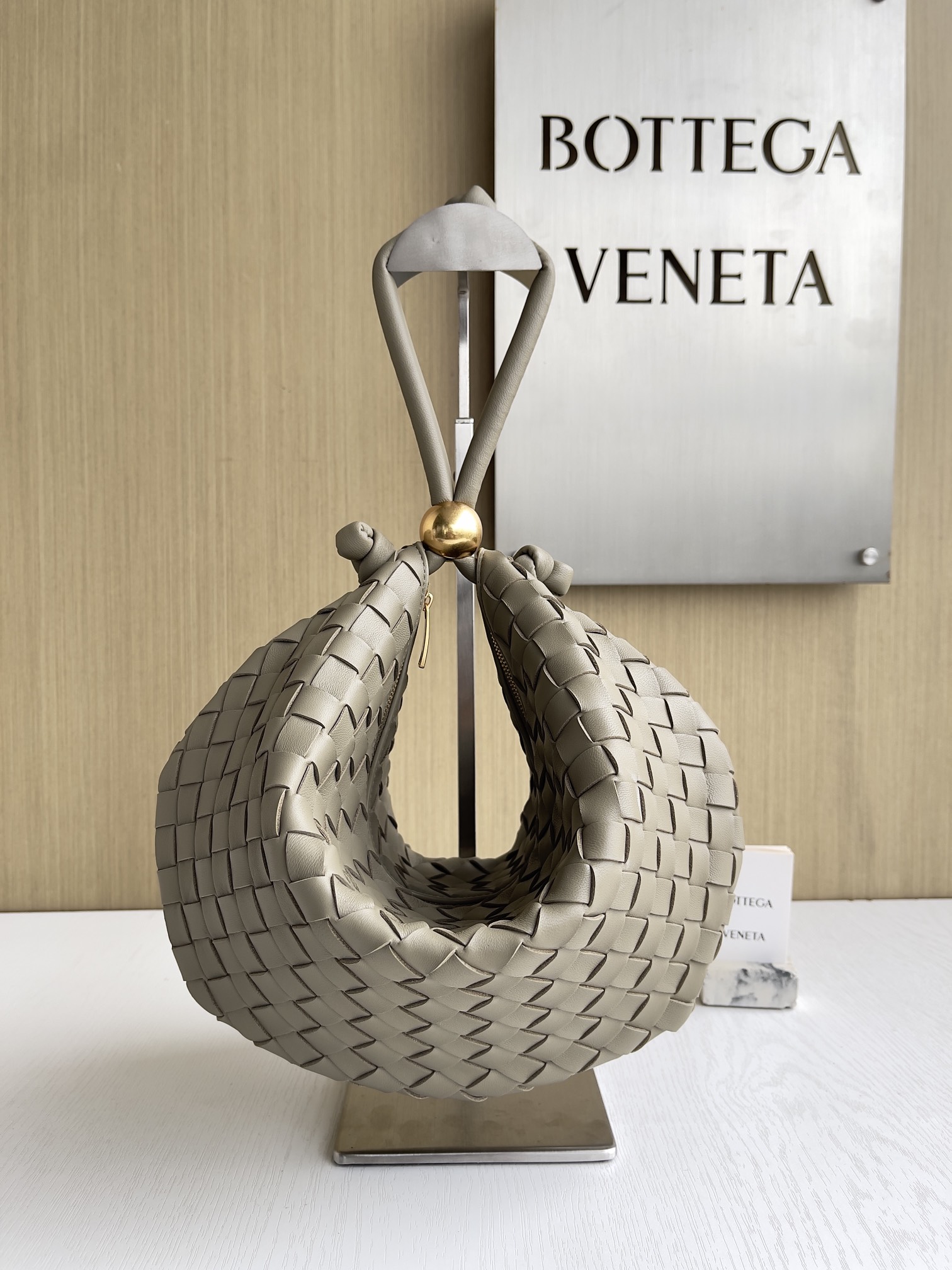 보테가베네타 Bottega Veneta 701023 Turn 토트 백 40CM