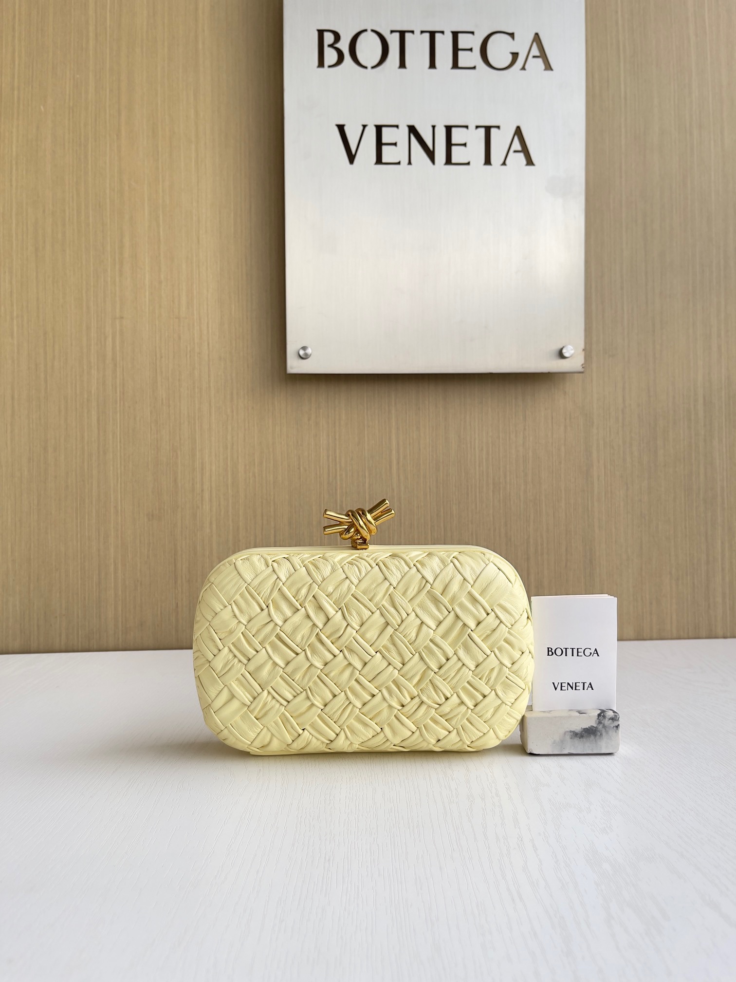 보테가베네타 Bottega Veneta 717622 The Knot 20.5CM