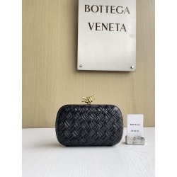 보테가베네타 Bottega Veneta 717622 The Knot 20.5CM