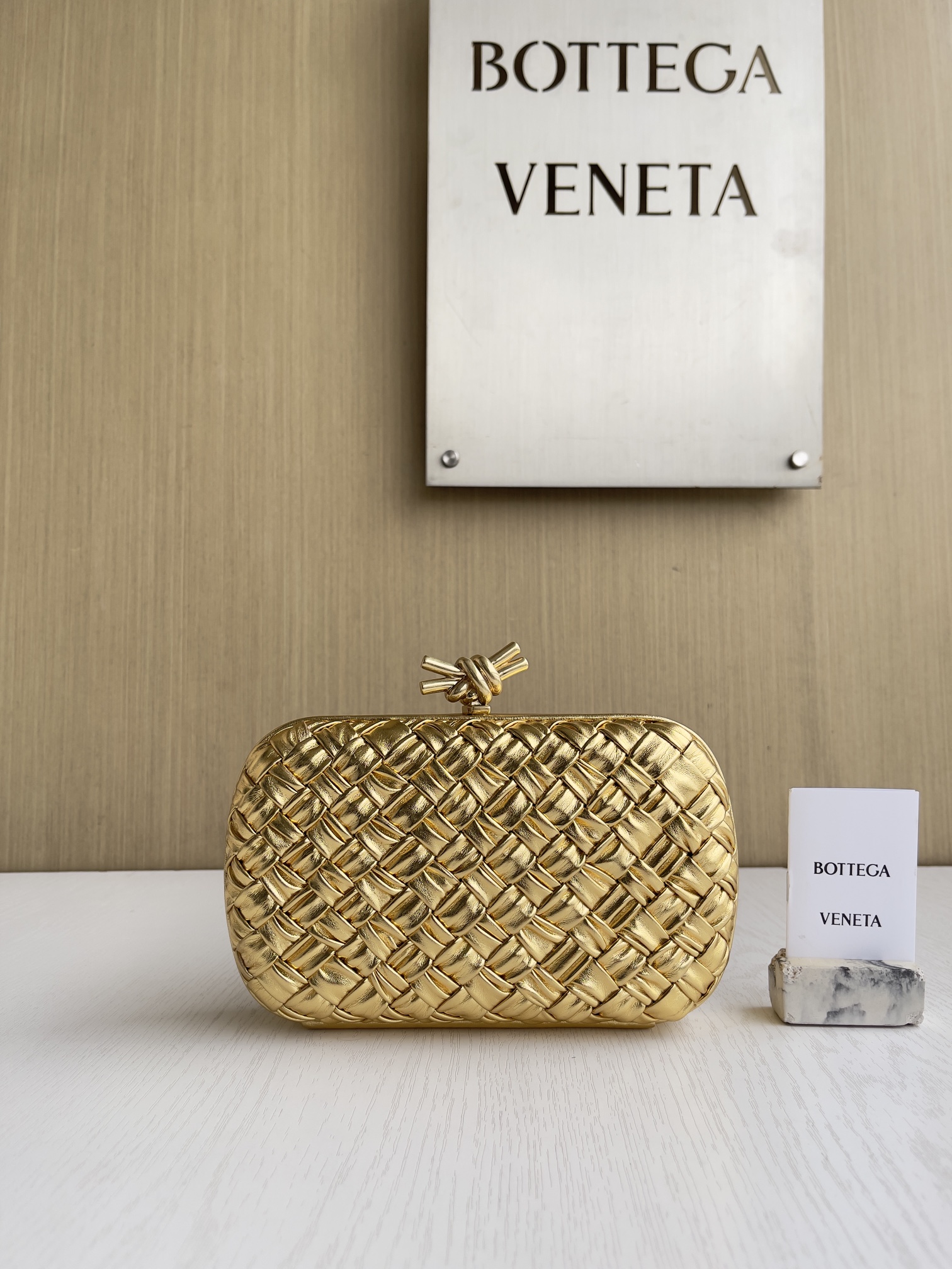 보테가베네타 Bottega Veneta 717622 The Knot 20.5CM