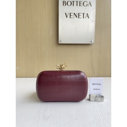 보테가베네타 Bottega Veneta 737205 The Knot 20.5CM