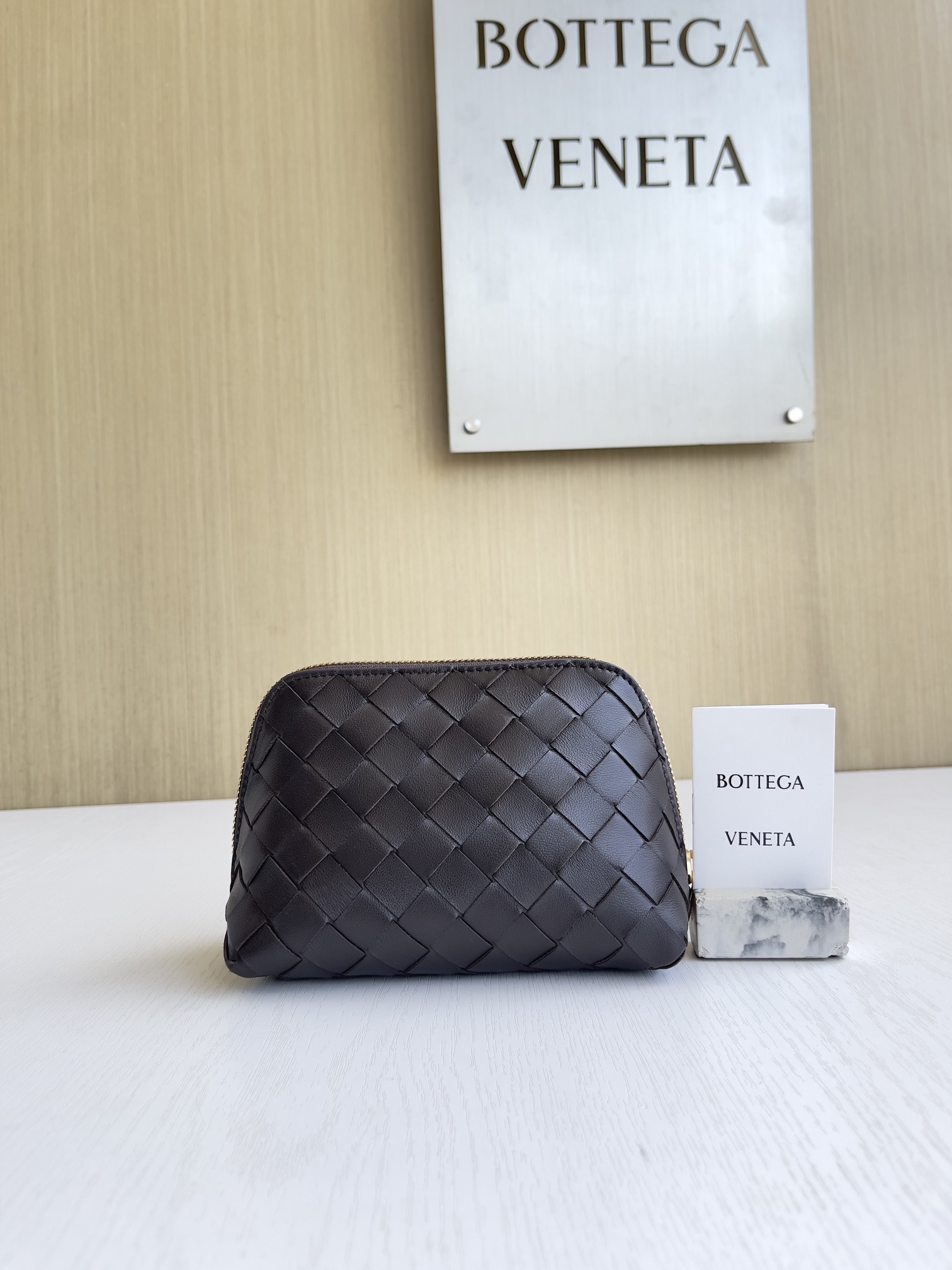 보테가베네타 Bottega Veneta 764044 클러치 16.5CM