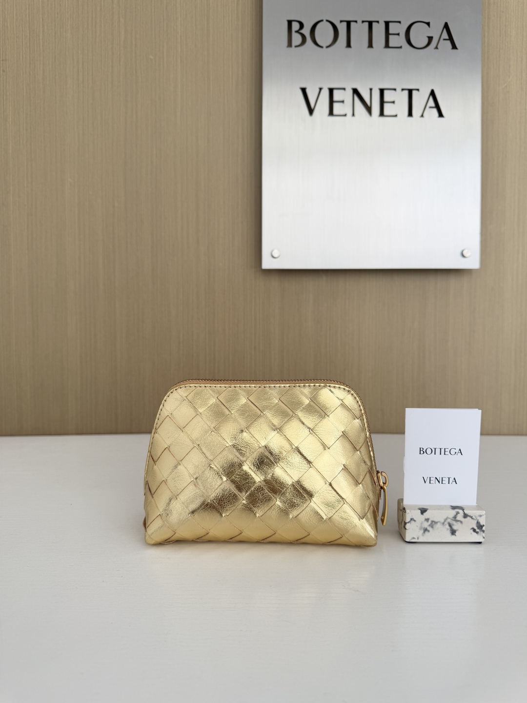 보테가베네타 Bottega Veneta 764044 클러치 16.5CM