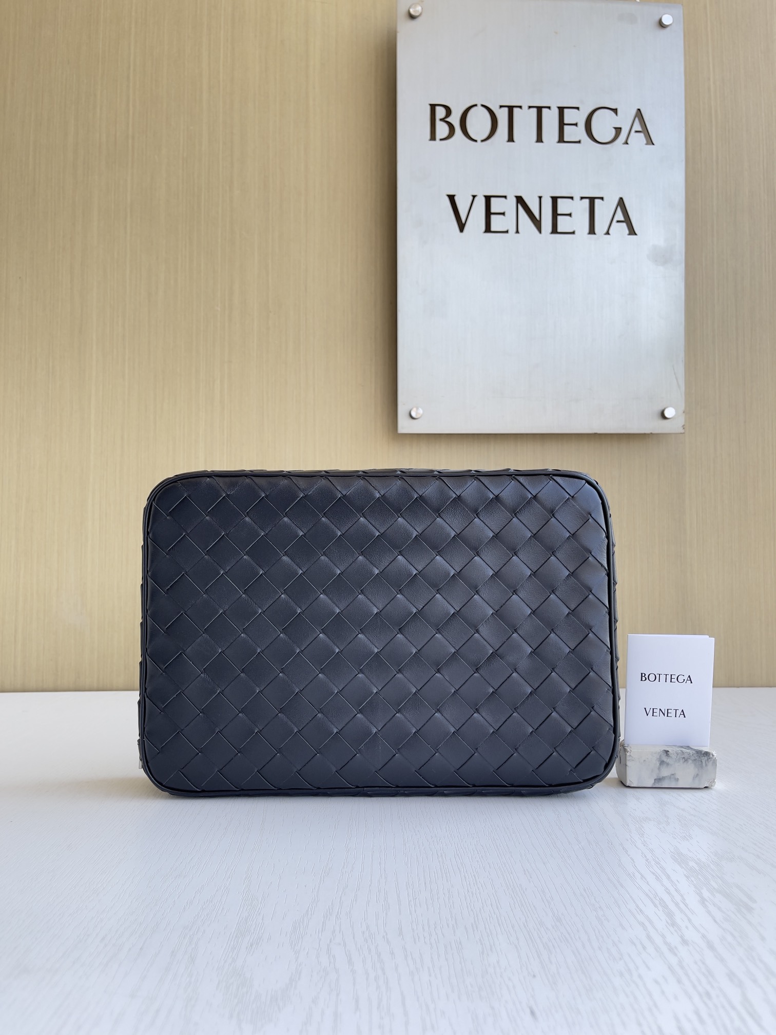 보테가베네타 Bottega Veneta 765804 클러치 26CM
