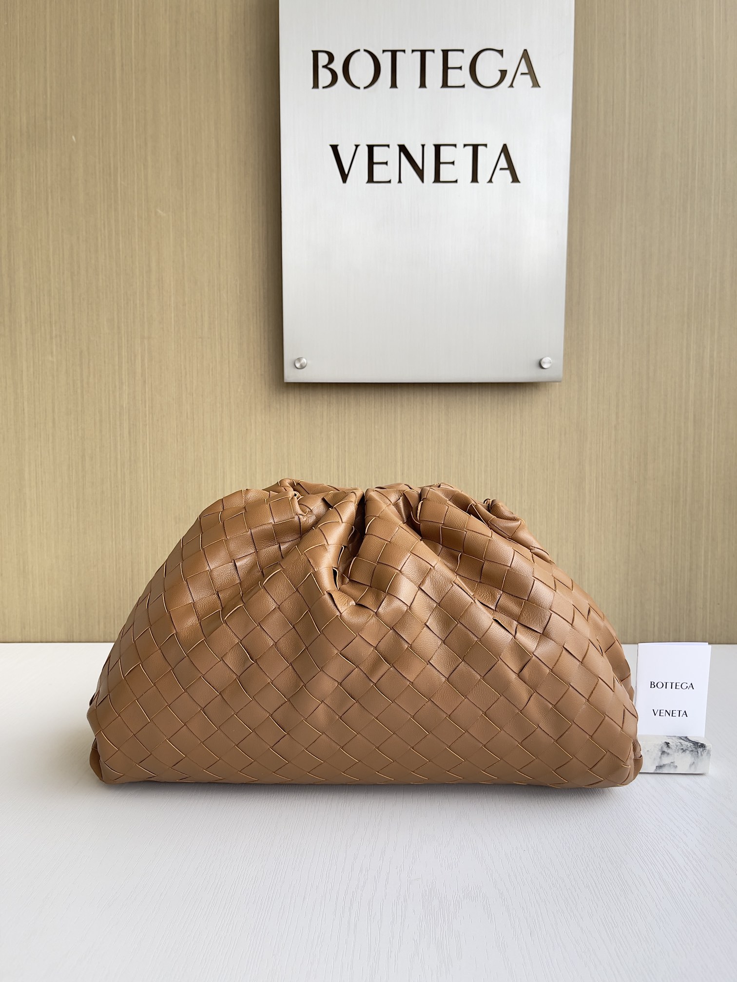 보테가베네타 Bottega Veneta Pouch 클러치 38CM