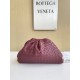 보테가베네타 Bottega Veneta Pouch 클러치 38CM