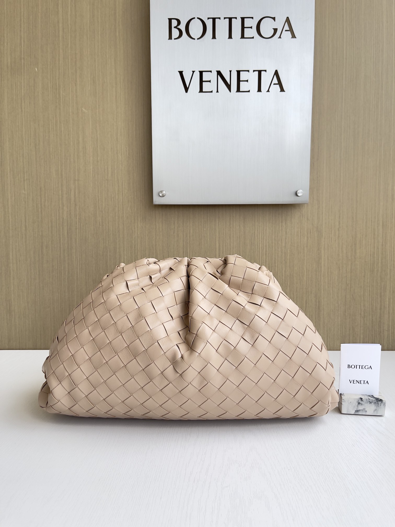 보테가베네타 Bottega Veneta Pouch 클러치 38CM