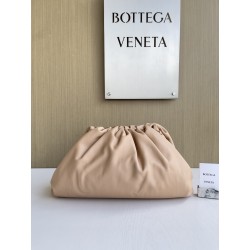 보테가베네타 Bottega Veneta Pouch 클러치 38CM