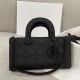 디올 Dior Lady D-Joy bag 미디엄 26cm M0540O