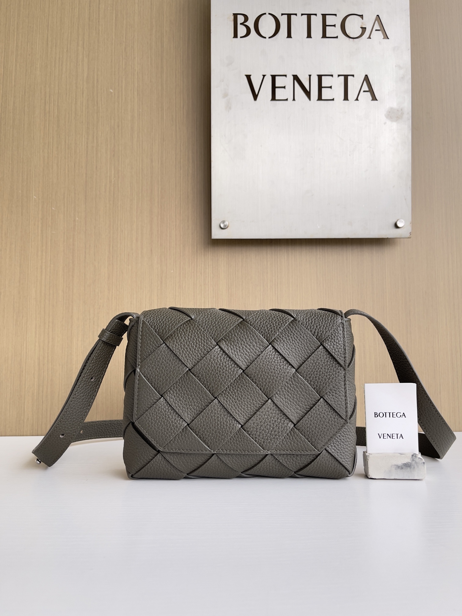 보테가 베네타 Bottega Veneta Diago 795637 22.5cm
