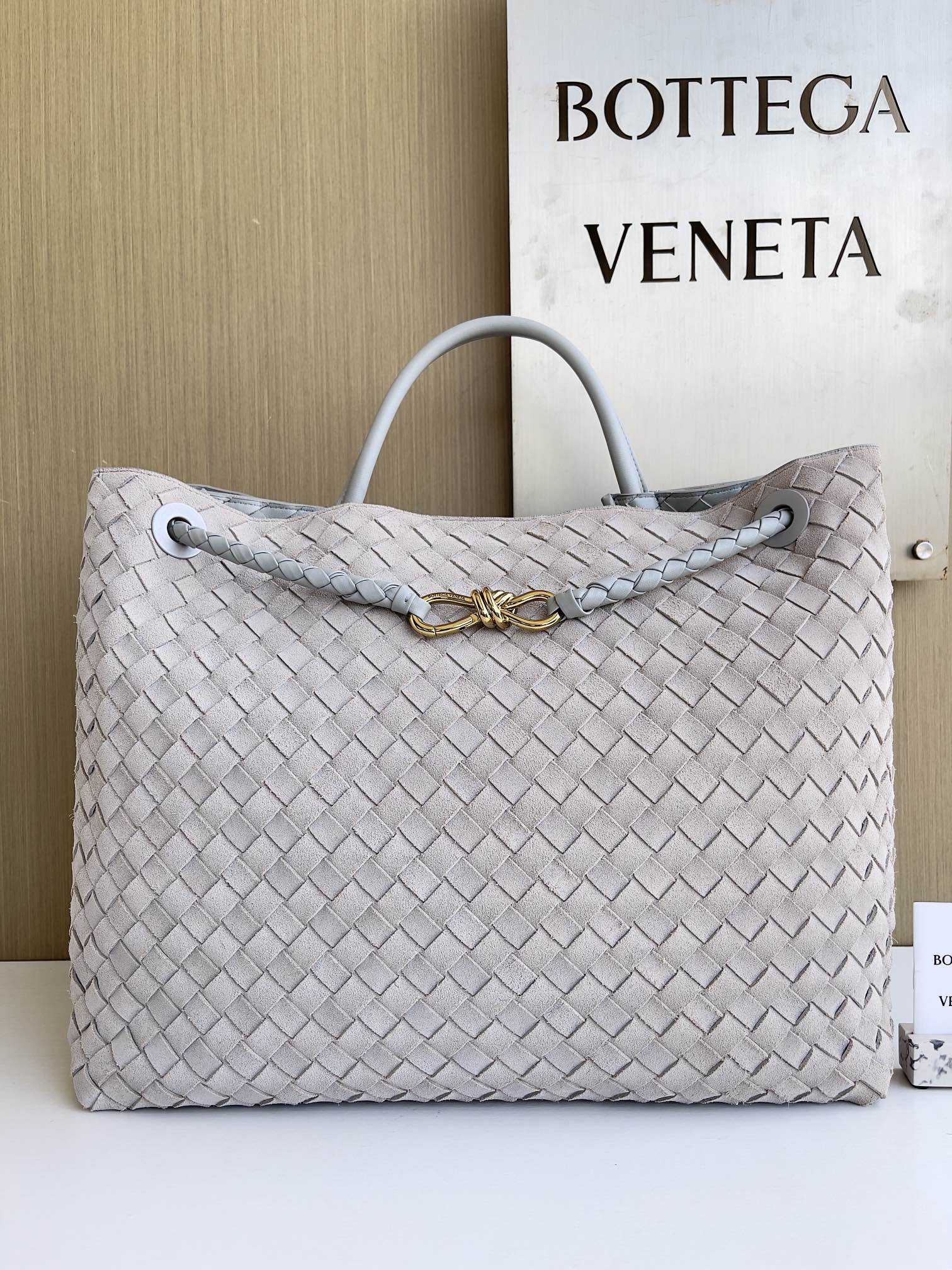보테가 베네타 Bottega Veneta 743575 Andiamo 45cm