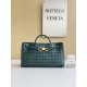 보테가베네타 Bottega Veneta 스몰 E/W 안디아모 Andiamo 754990 29cm