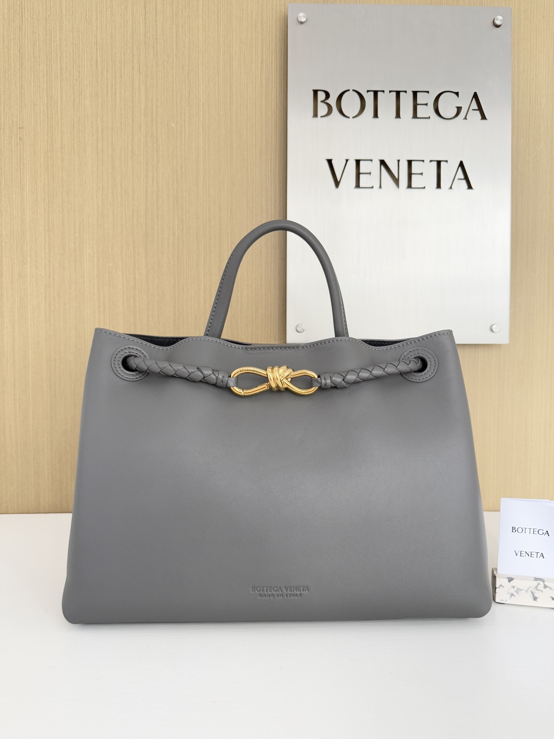 보테가 베네타 Bottega Veneta 810214 Andiamo 34cm