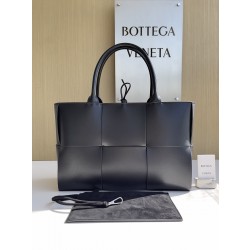 보테가 베네타 Bottega Veneta 609175 Arco Tote 41cm