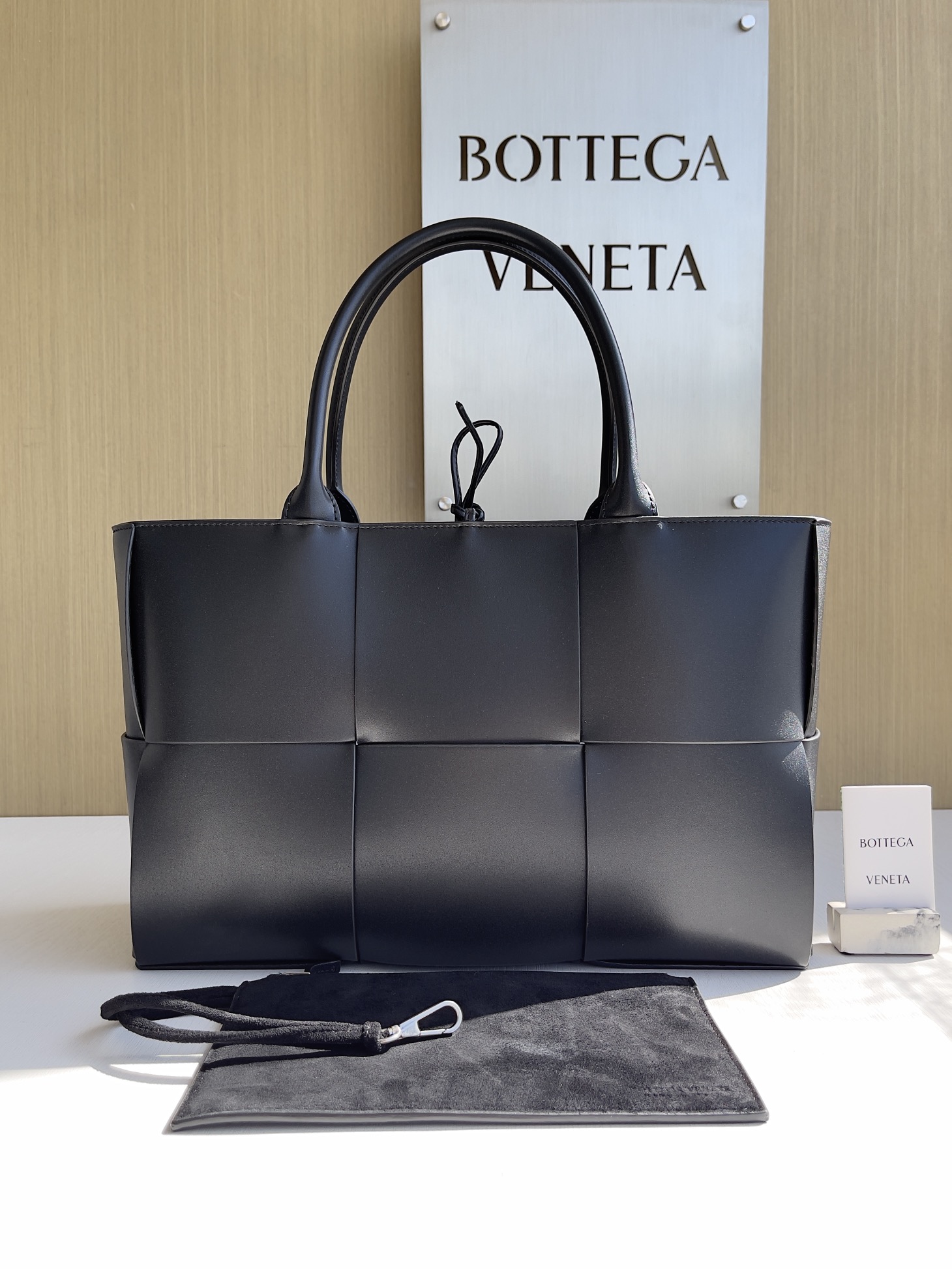 보테가 베네타 Bottega Veneta 609175 Arco Tote 41cm