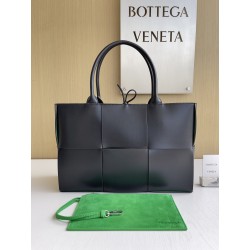 보테가 베네타 Bottega Veneta 609175 Arco Tote 41cm