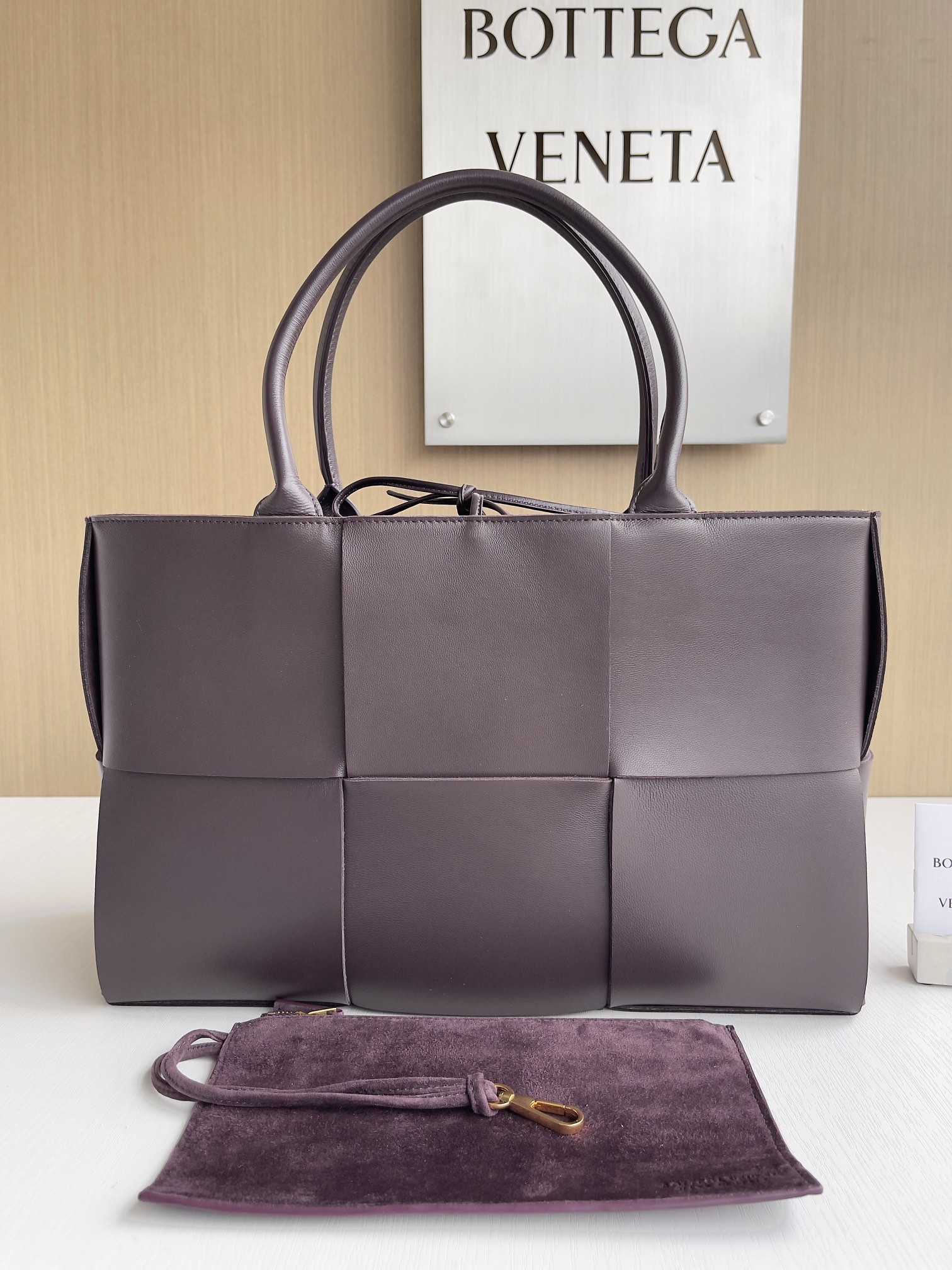 보테가 베네타 Bottega Veneta 609175 Arco Tote 41cm