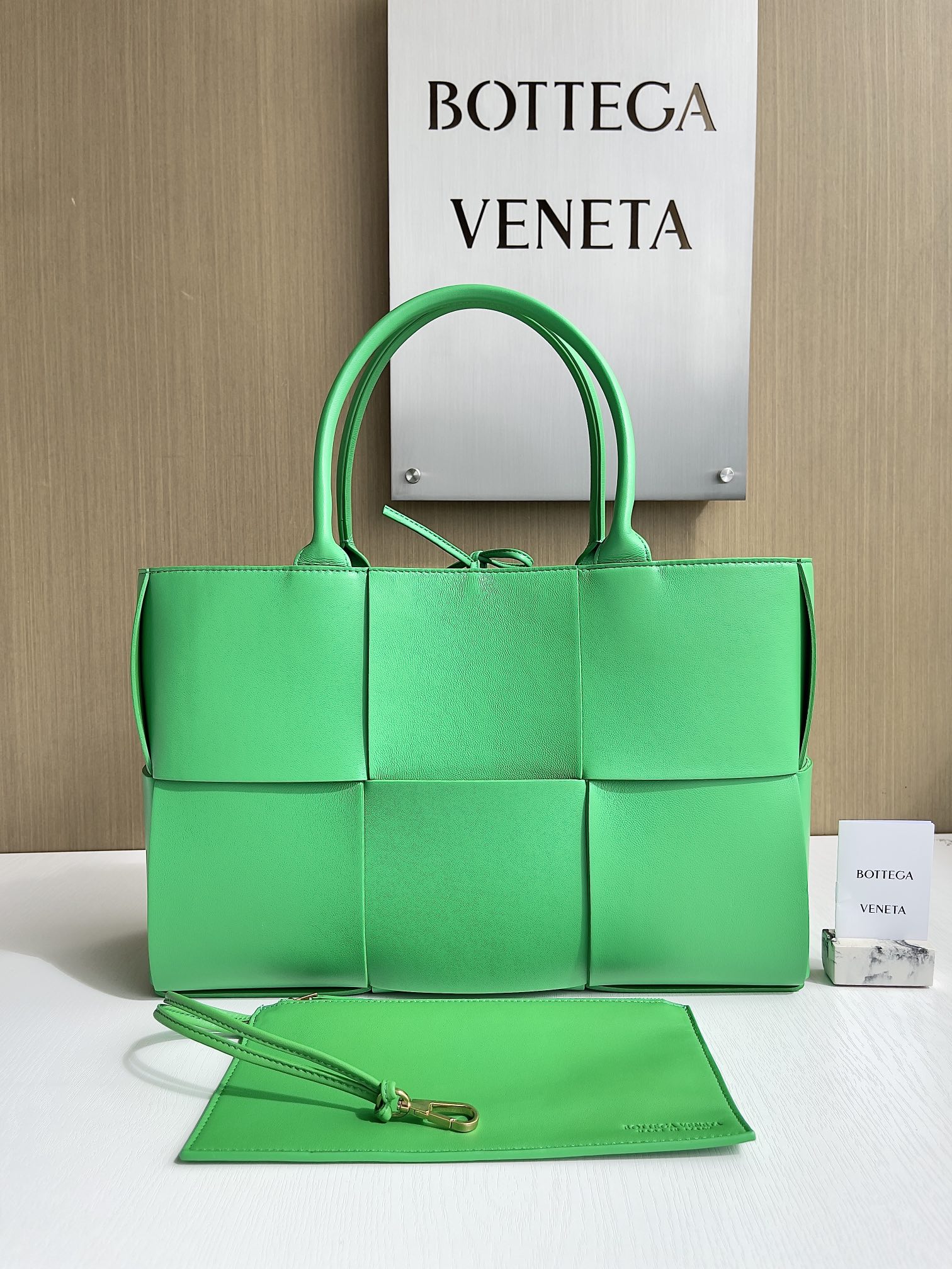 보테가 베네타 Bottega Veneta 609175 Arco Tote 41cm