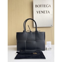 보테가 베네타 Bottega Veneta 652867 Mini Arco Tote 30cm
