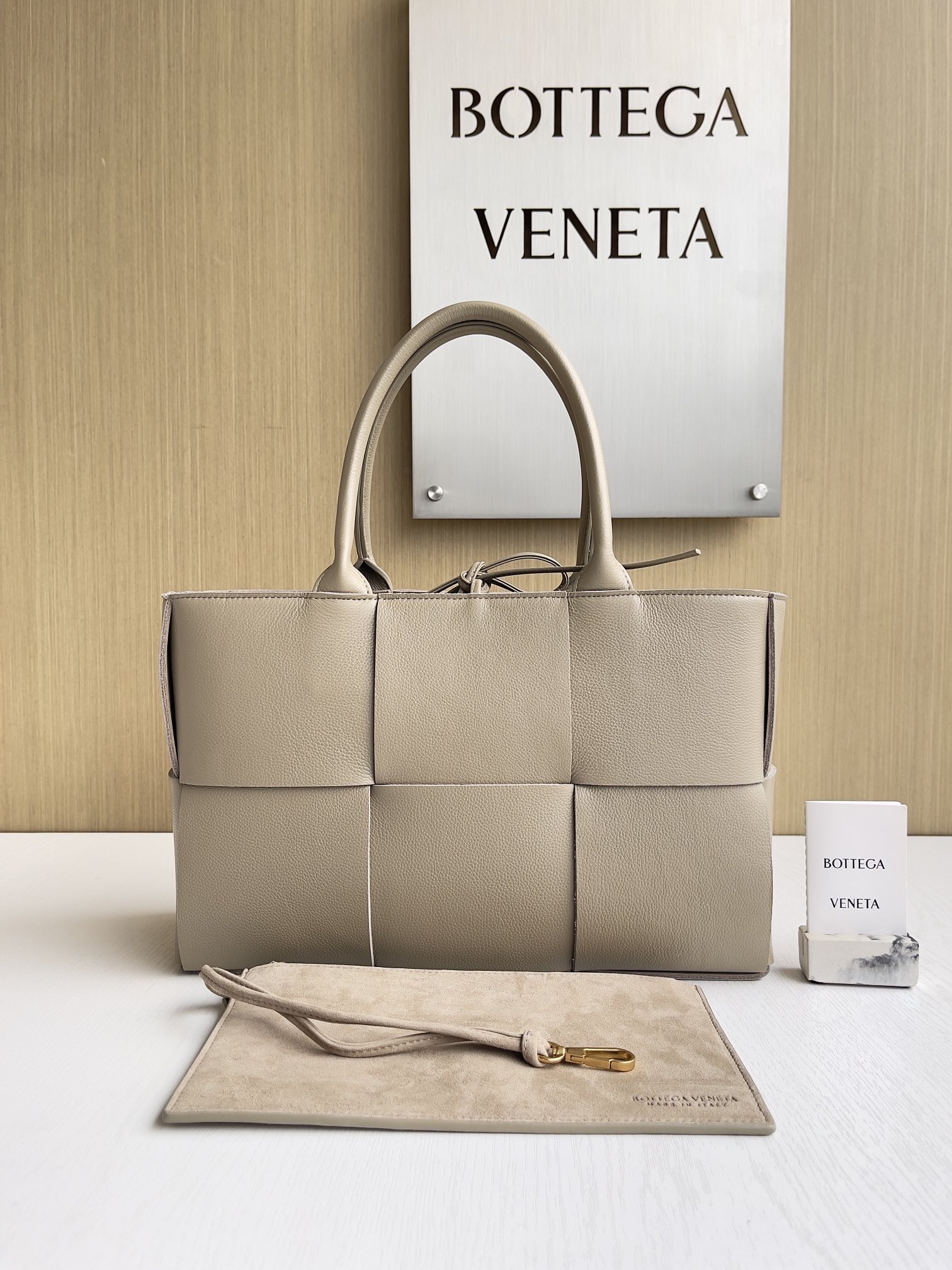 보테가 베네타 Bottega Veneta 652867 Mini Arco Tote 30cm