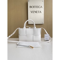 보테가 베네타 Bottega Veneta 709337 Arco Tote 25cm