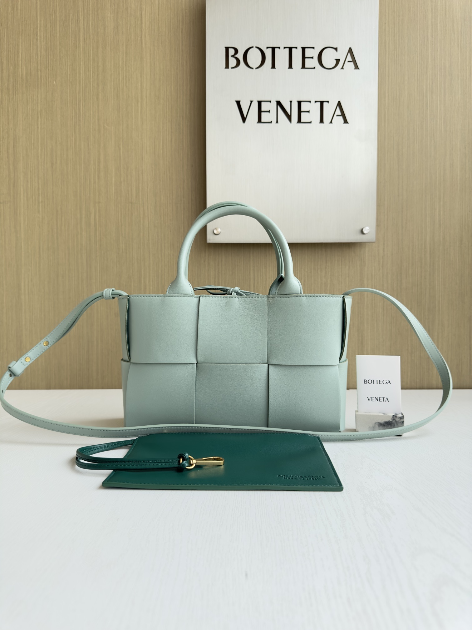 보테가 베네타 Bottega Veneta 709337 Arco Tote 25cm