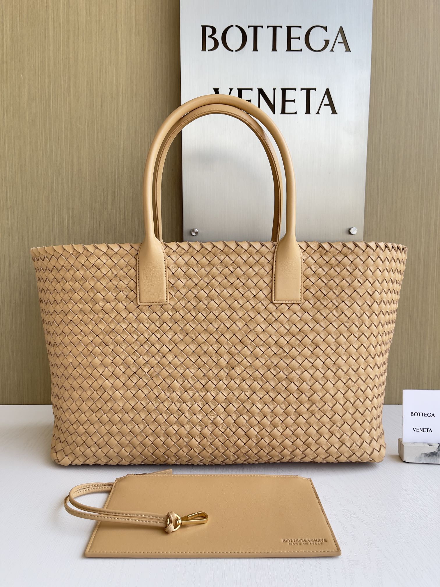 보테가베네타 Bottega Veneta 608811 Cabat 51cm