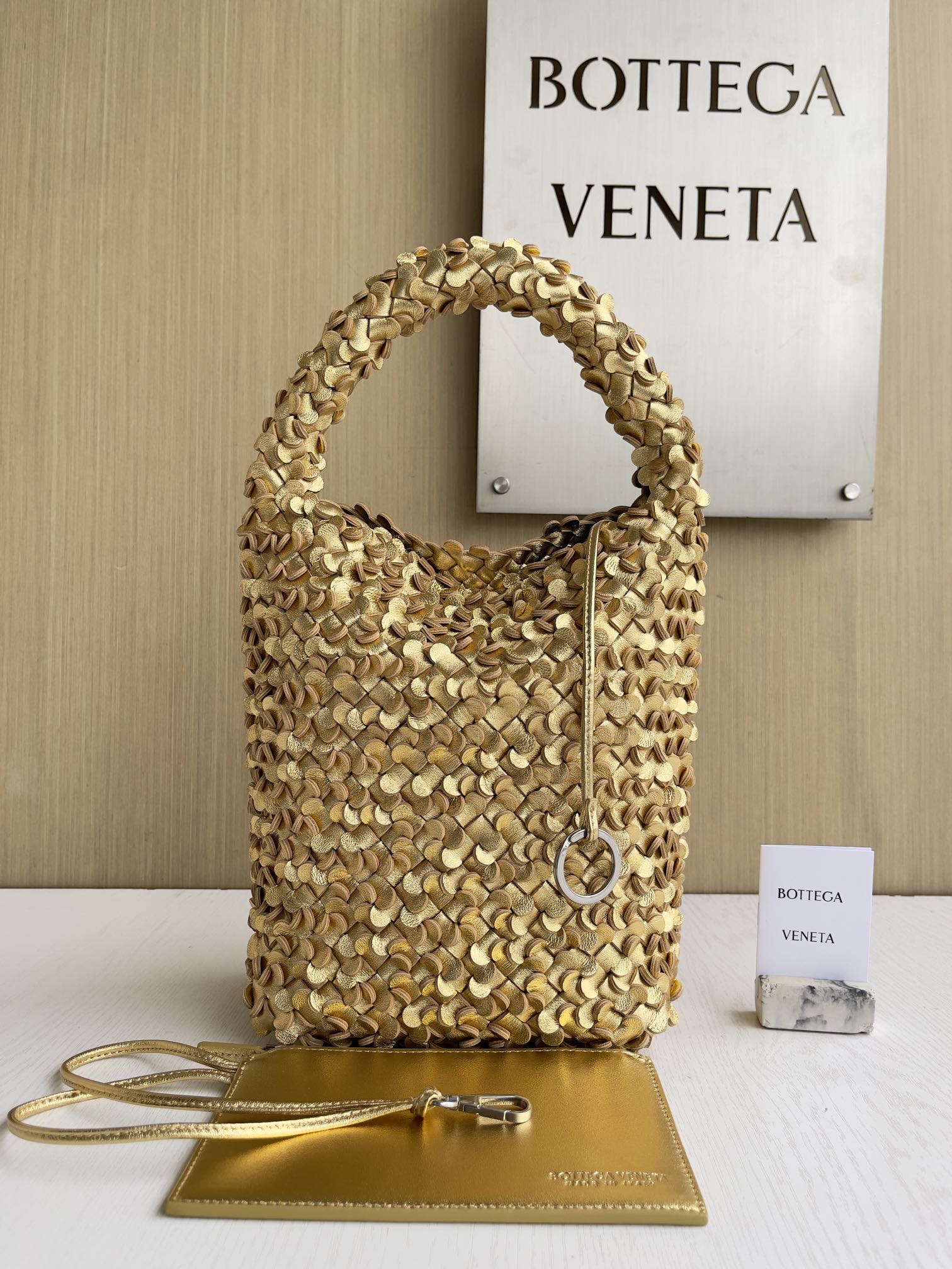 보테가베네타 Bottega Veneta 762587 Cabat Bucket 26cm