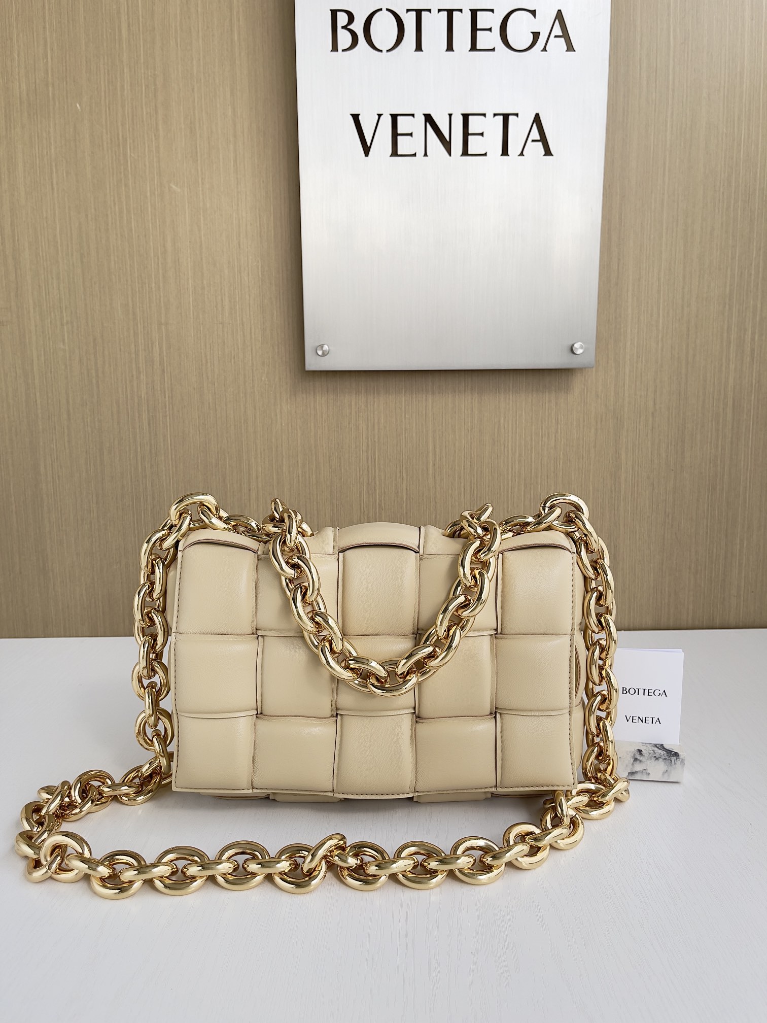 보테가베네타 Bottega Veneta 631421 Chain Cassette 27CM