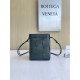보테가베네타 Bottega Veneta 680218 Leather Cassette Bucket Bag 18cm