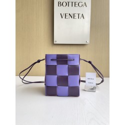 보테가베네타 Bottega Veneta 680218 Leather Cassette Bucket Bag 18cm