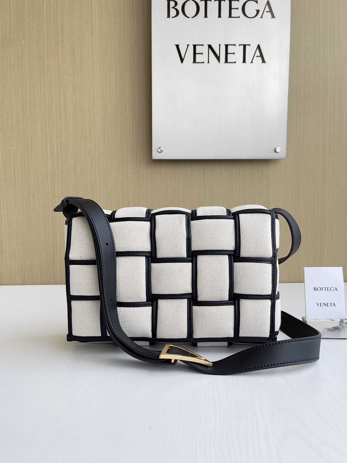 보테가베네타 Bottega Veneta 710210 Cassette W04  27CM