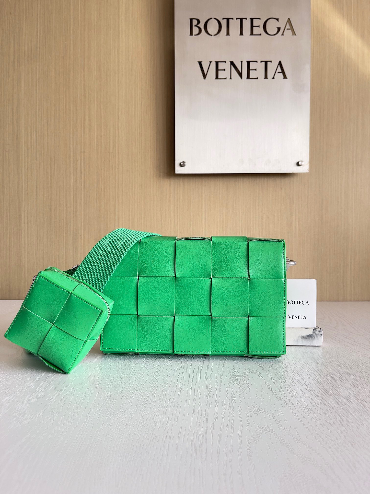 보테가베네타 Bottega Veneta 741777 Cassette 26cm