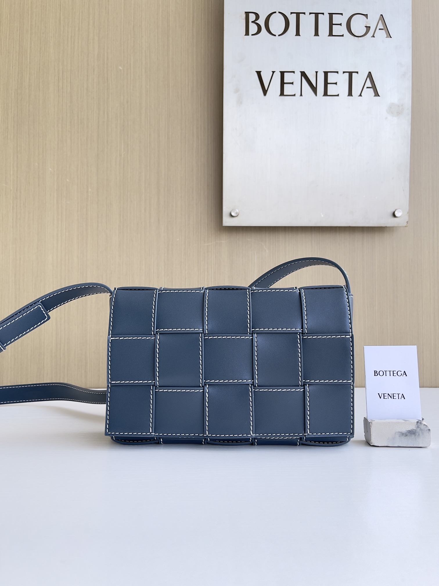 보테가베네타 Bottega Veneta 758105 Cassette 23CM