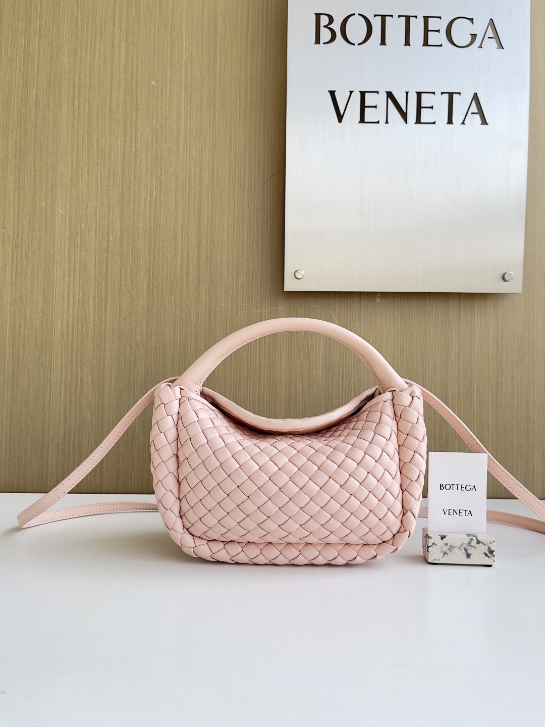 보테가베네타 Bottega Veneta 805739 Cobble 23CM