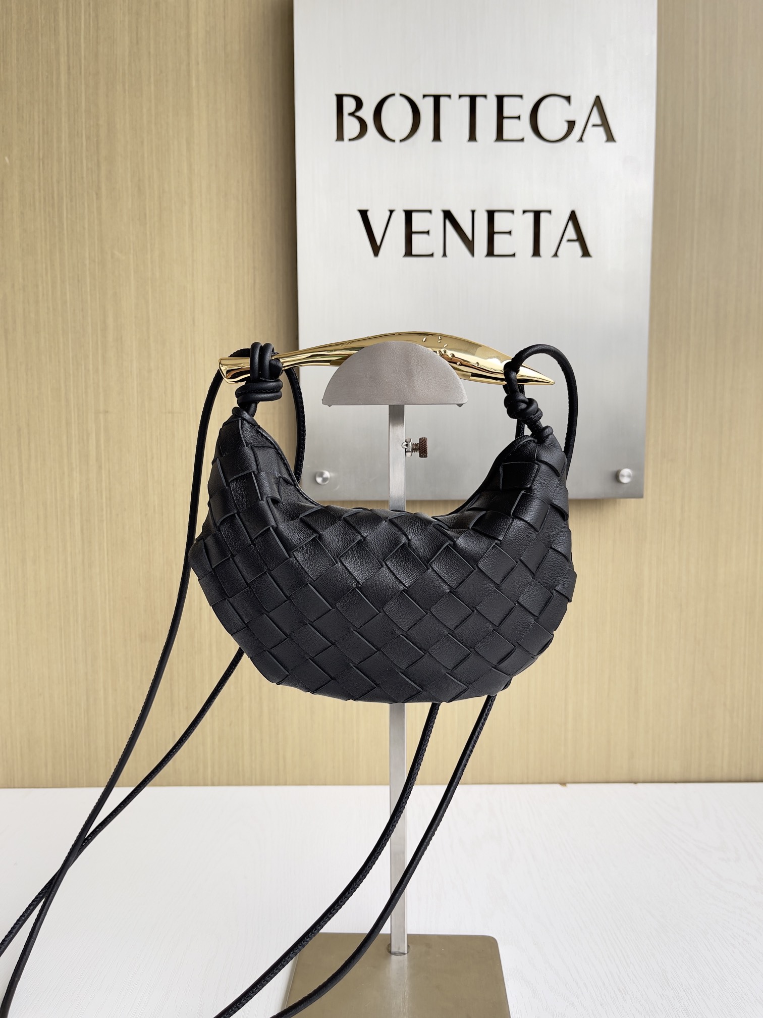 보테가베네타 Bottega Veneta 744267 Mini Sardine 20CM